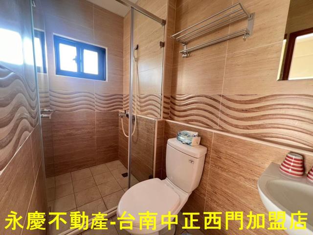 台南中西區透天-10
