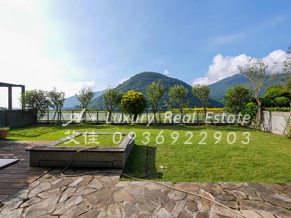 陽明帝景溫泉泳池別墅