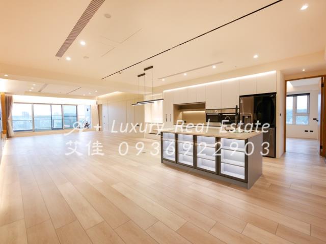 租內湖區豪宅租台北市豪宅碧湖畔湖景大陽台泳池Swim近捷運