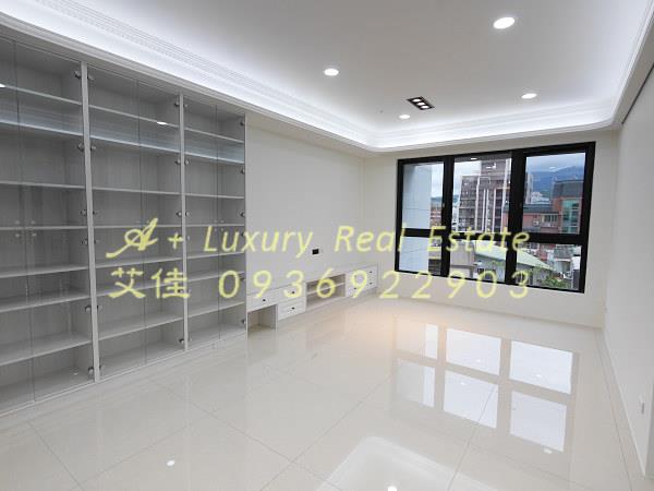 租士林區豪宅租台北市豪宅天母靜巷泳池TAS美國學校仰德195