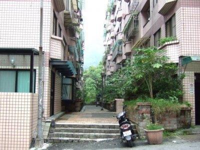 基隆暖暖法拍華廈-3