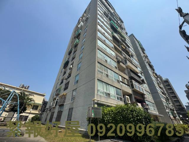 JCpark旁都會名廈3加1房車