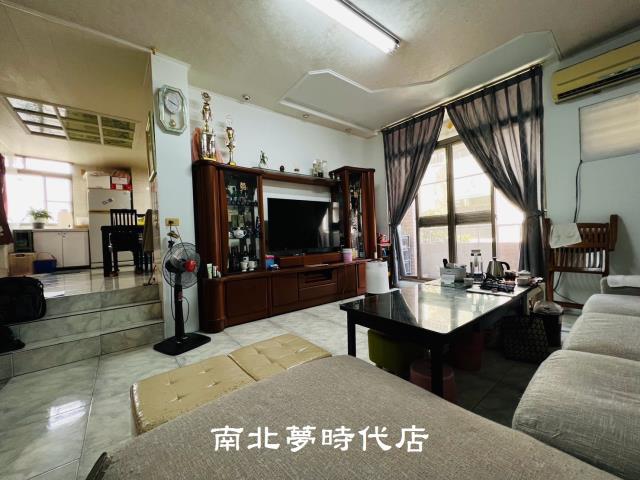 台南東區透天-0