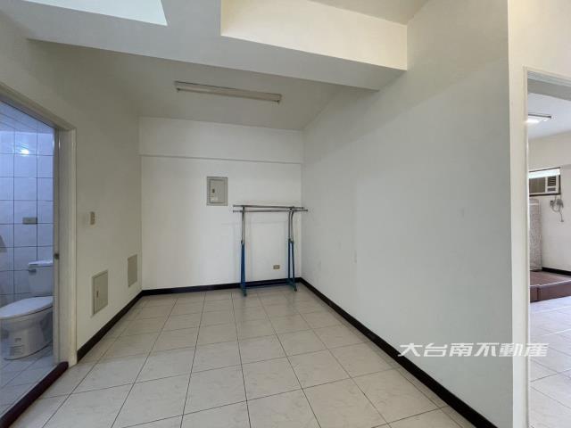 台南新市華廈-1
