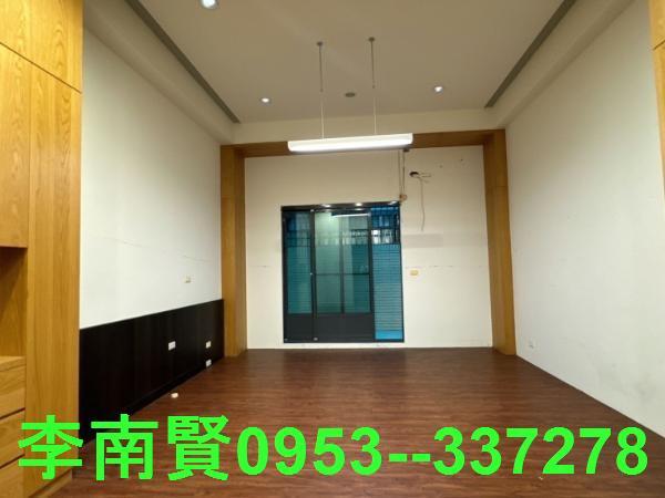 東區透天-12