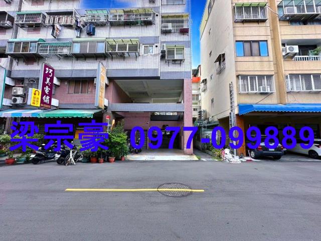 台中北屯法拍華廈-1