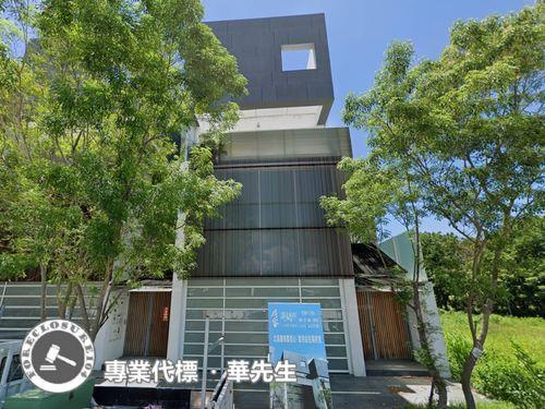 高雄大學電梯別墅大學七街293號