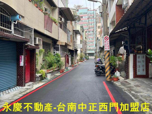 東區透天-13