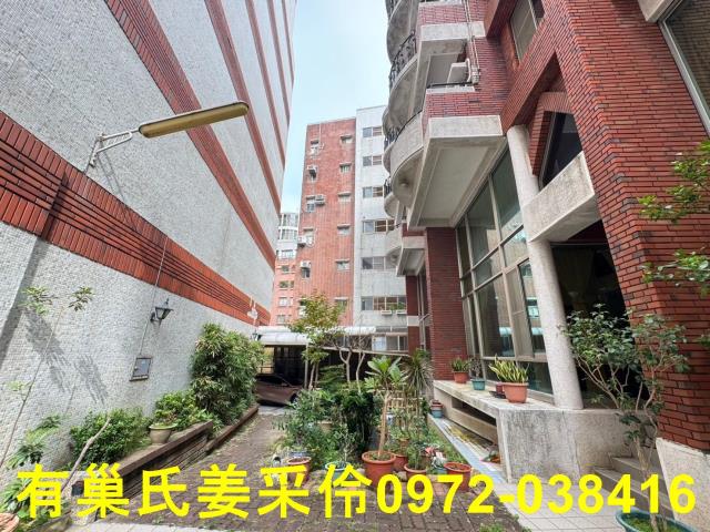 東區透天-13