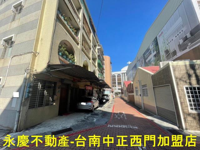 台南南區透天-1
