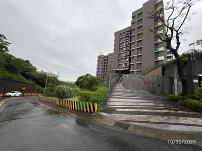 基隆信義區法拍華廈-5