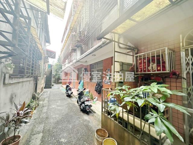 基隆法拍透天-6