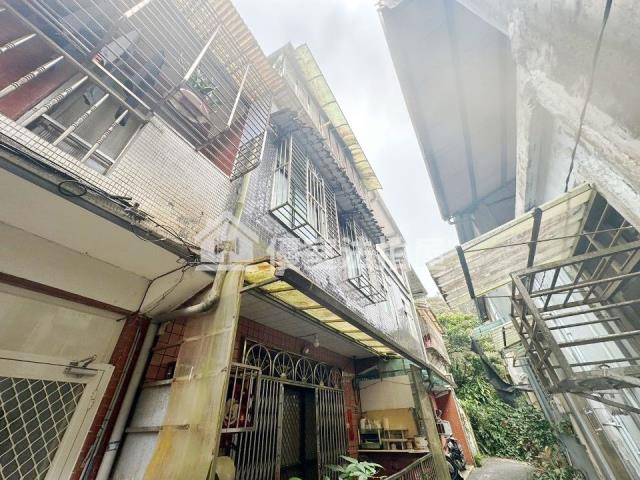 基隆法拍透天-7