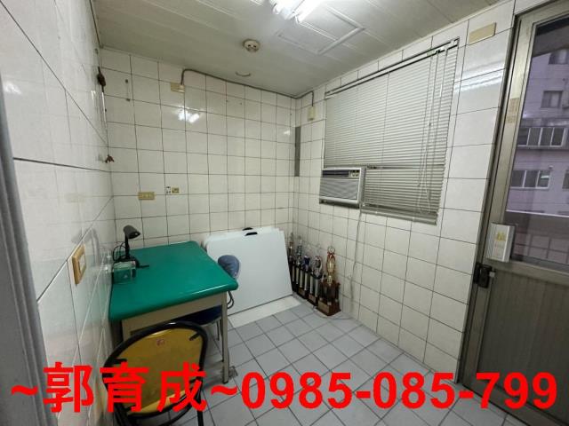 嘉義西區店面-9