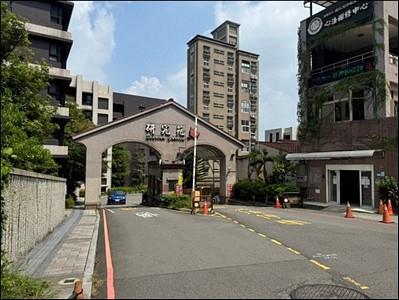 新北大樓法拍-7