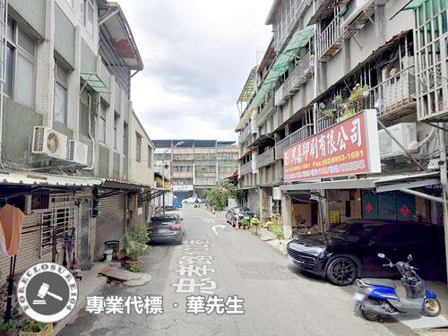 板橋法拍透天-1