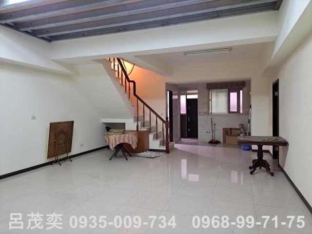 樹林大安路近捷運萬大線超值金店面社會住宅樹人家商文化街樹林國