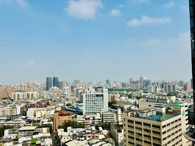 苓雅大樓-1
