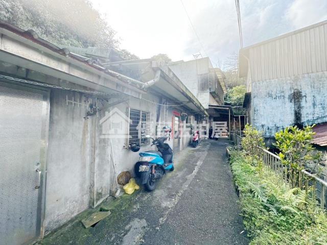 基隆仁愛區平房法拍-6