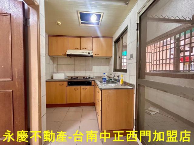 台南北區華廈-8