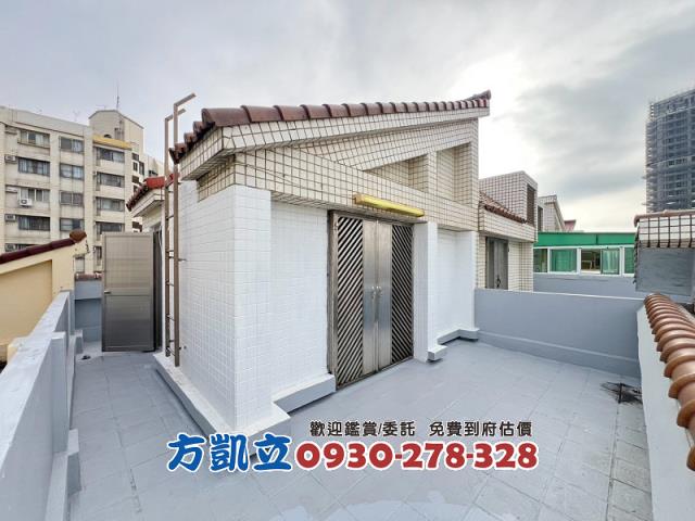 中西區透天-13