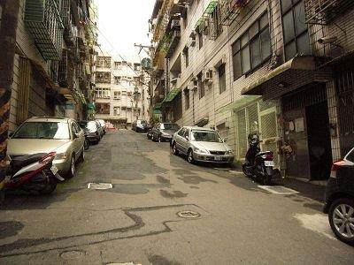基隆信義區公寓法拍-2