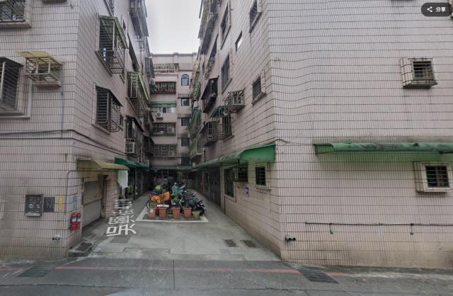 信義區法拍公寓-4