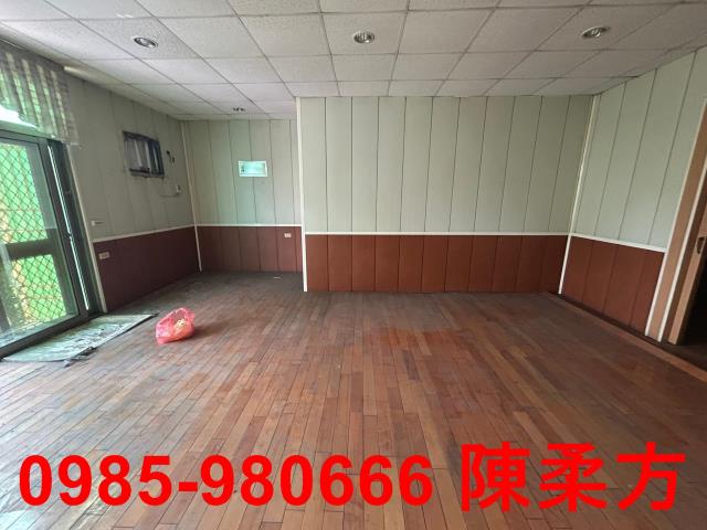 嘉義西區店面-11