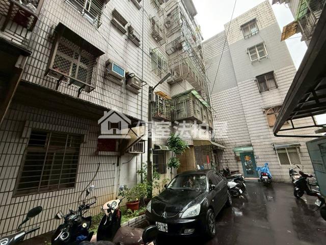 信義區拍賣公寓-4