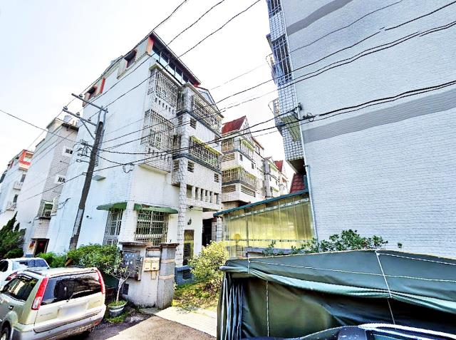 歸仁南潭三街朝南透天