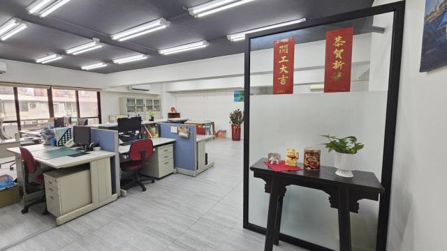 專任推薦民生東路三段寬敞商辦稀有6低公設三面採光