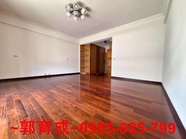 嘉義東區透天-6