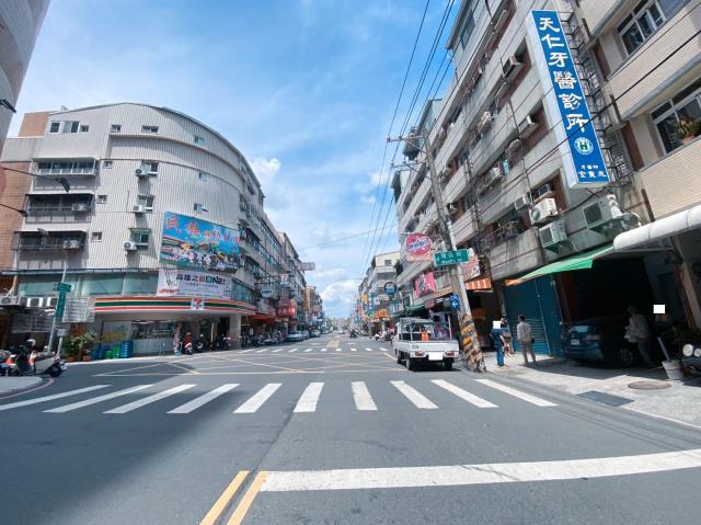 高雄三民區大樓-7