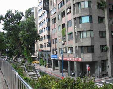 台北法拍大樓-1