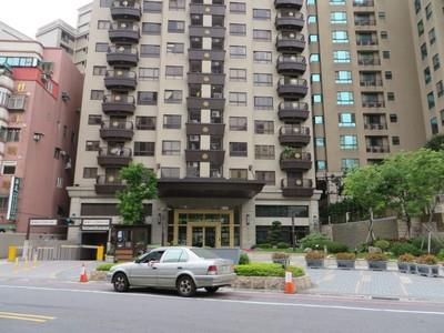 桃園區法拍大樓-1