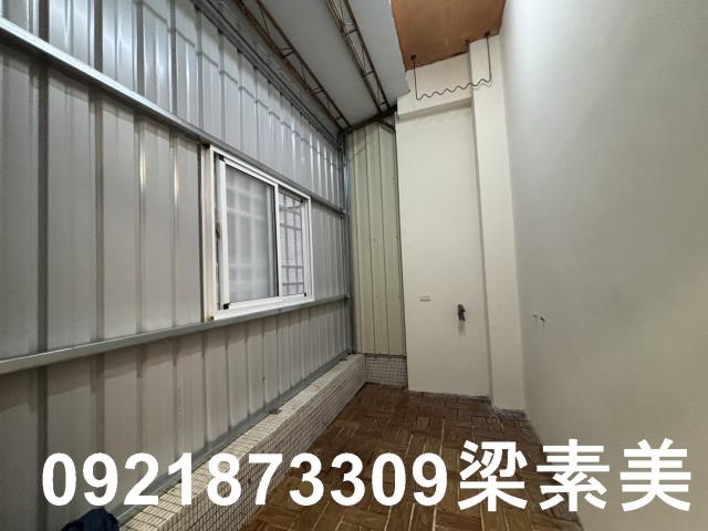 台南東區店面-6