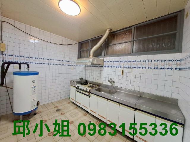 東區透天-4