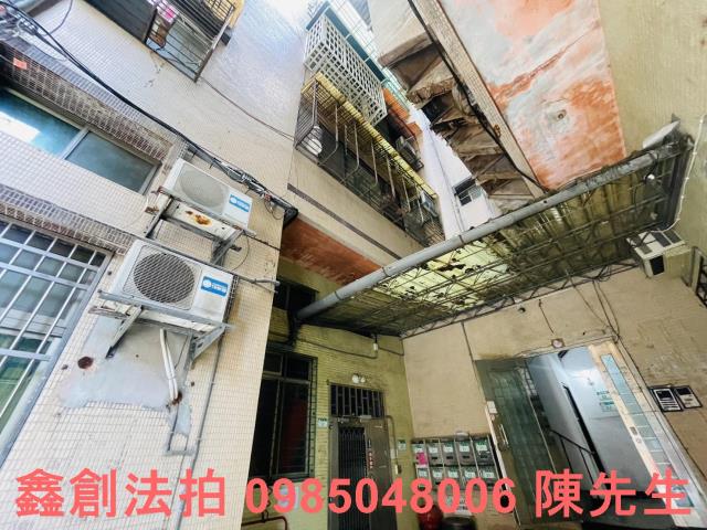 台北文山區公寓拍賣-1