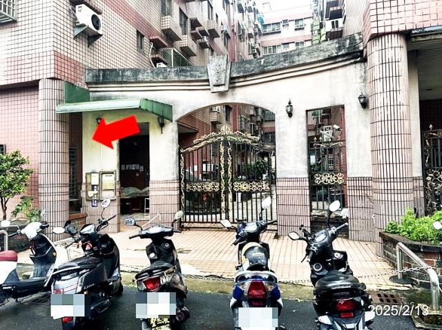 歸仁法拍大樓-4