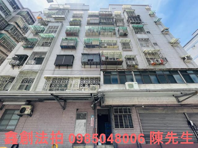 新北大樓法拍-2