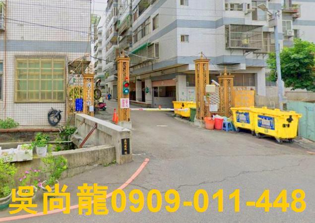 台中潭子拍賣華廈-2