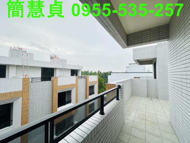 南投草屯透天-8