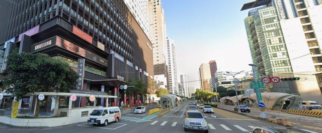 台中西區店面-3