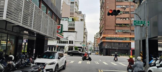 新興區大樓-4