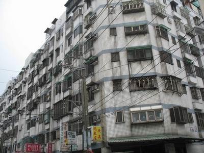 中壢華廈法拍-1