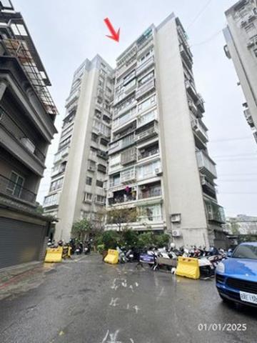 新北汐止大樓法拍-1