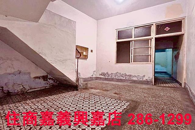 東區透天-1
