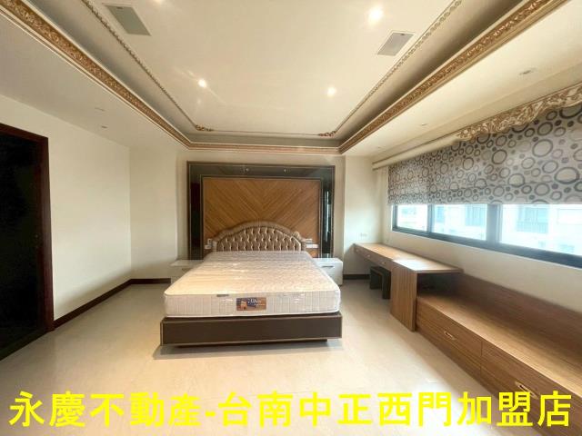 中西區透天-7