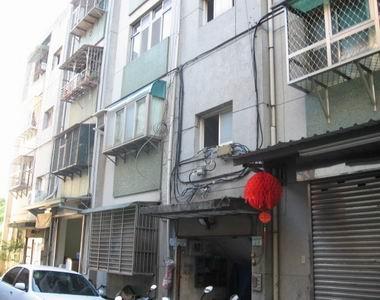 台北內湖法拍公寓-2