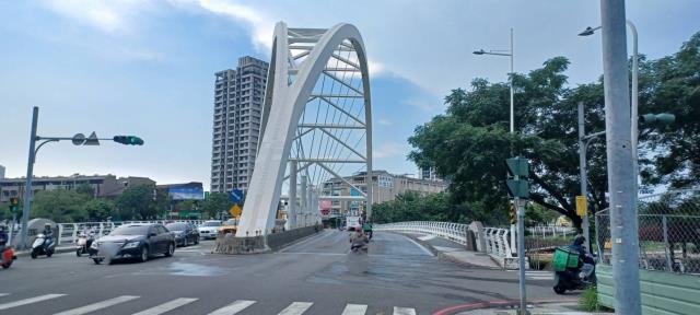 楠梓公寓-0